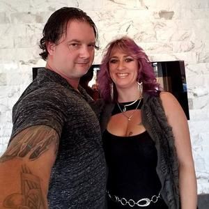 Meet your Posher, Catina